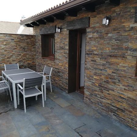 Puente Viejo De Buitrago Casa Encina Apartamento Buitrago del Lozoya Exterior foto